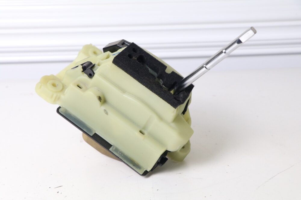 03-09 Mercedes W211 E320 E500 Transmission Shifter Assembly OEM A2112674624 OEM