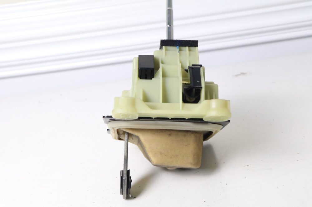 03-09 Mercedes W211 E320 E500 Transmission Shifter Assembly OEM A2112674624 OEM