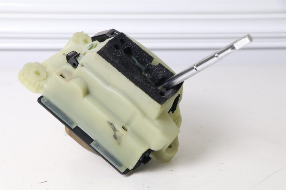 03-09 Mercedes W211 E320 E500 Transmission Shifter Assembly OEM A2112672224 OEM
