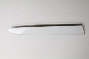 04-09 Mercedes W209 Clk-class Rear Right Quarter Exterior Trim Molding White OEM