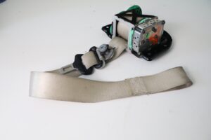 57-623.jpg 06-09 Mercedes W209 Clk550 Clk350 Front Left Side Seat Belt Retractor Beige
