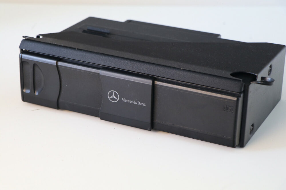 05 06 07 08 09 Mercedes W209 W220 OEM CD Player 6 Disc Changer Mc3520 #5