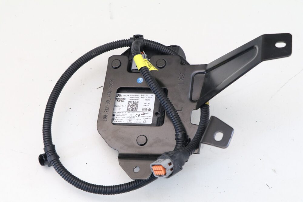 20 - 22 Hyundai Palisade Rear Blind Spot Sensor Radar Module Master Lh Left OEM