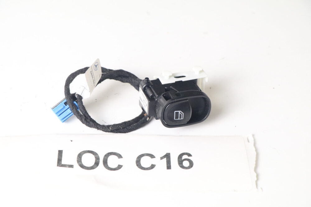 03-09 Mercedes-benz Clk320 Clk350 Clk550 Front Rear Passenger Window Switch