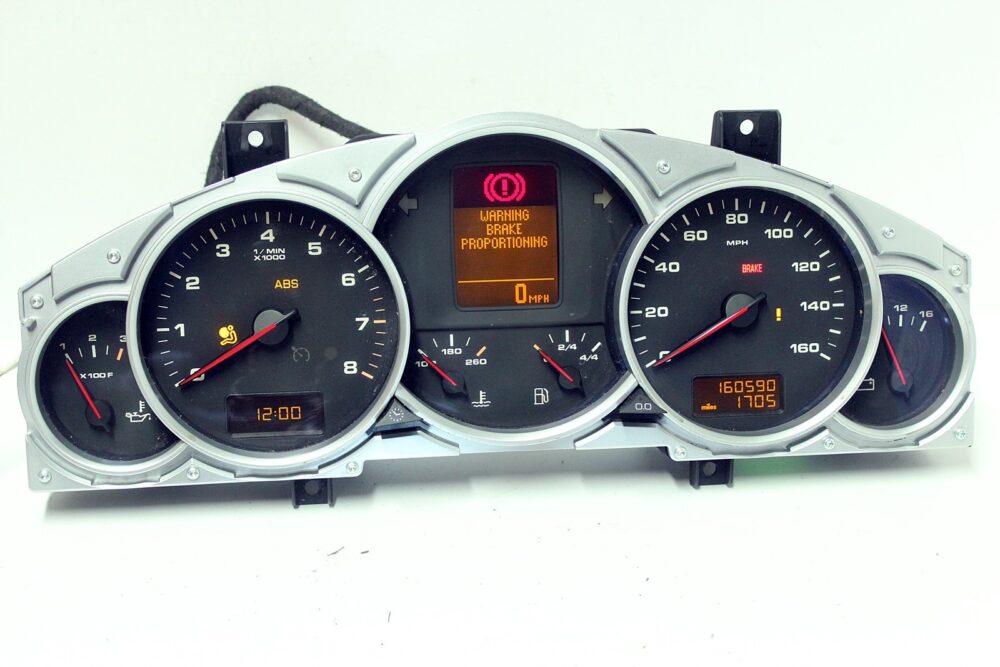 03 04 Porsche Cayenne S Instrument Cluster Speedometer Gauge 7l5920970e*160k*