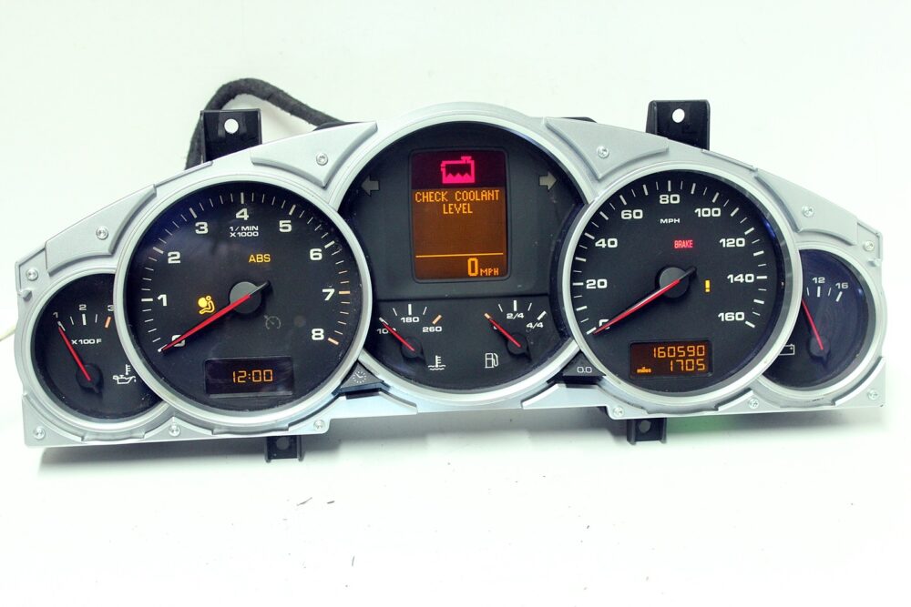 03 04 Porsche Cayenne S Instrument Cluster Speedometer Gauge 7l5920970e*160k*
