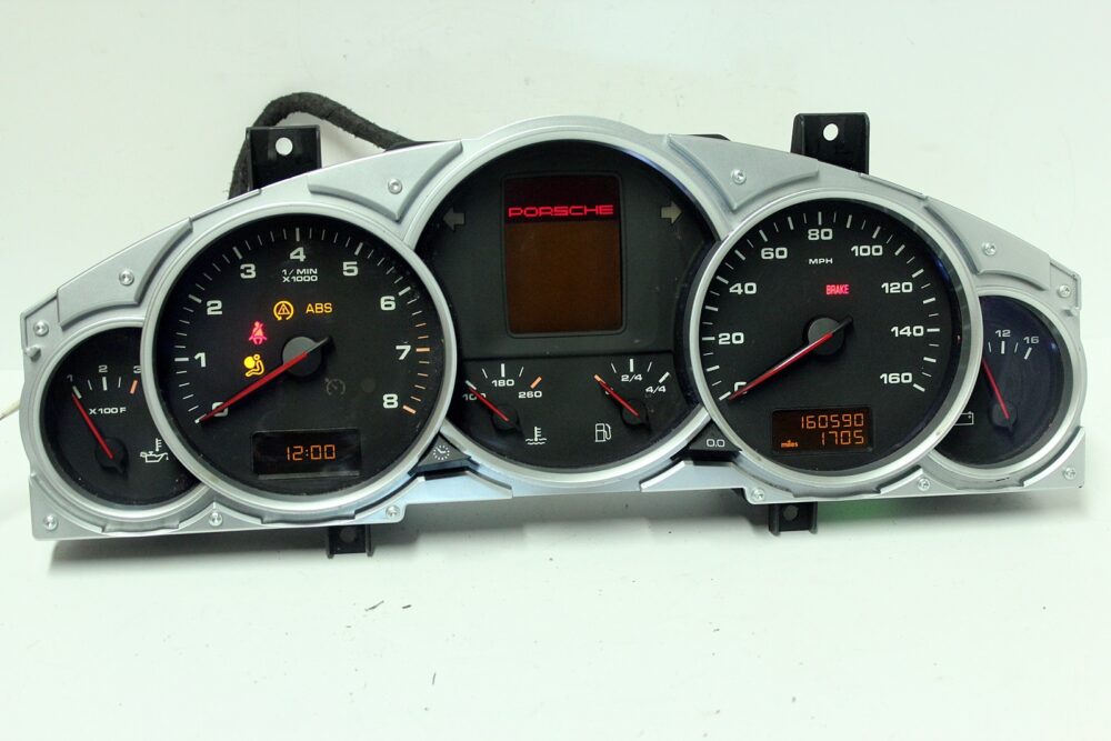 03 04 Porsche Cayenne S Instrument Cluster Speedometer Gauge 7l5920970e*160k*