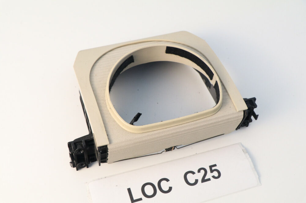 03-09 Mercedes-benz Clk320 Clk350 Clk550 Steering Column Cover Trim Beige