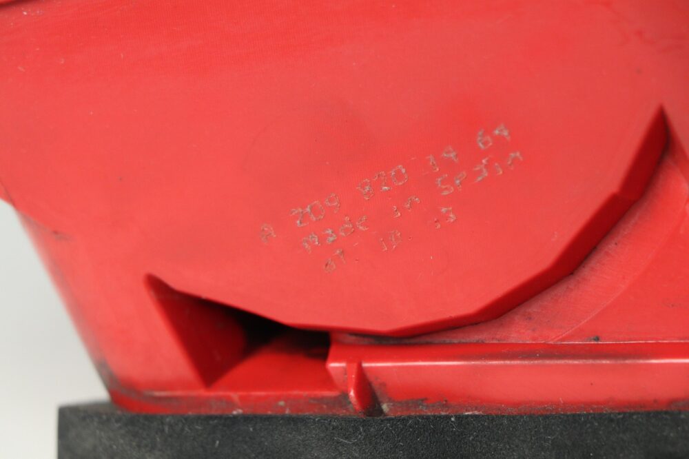 06-09 Mercedes W209 Clk350 Right Passenger Side Tail Light Rh A2098201464 OEM