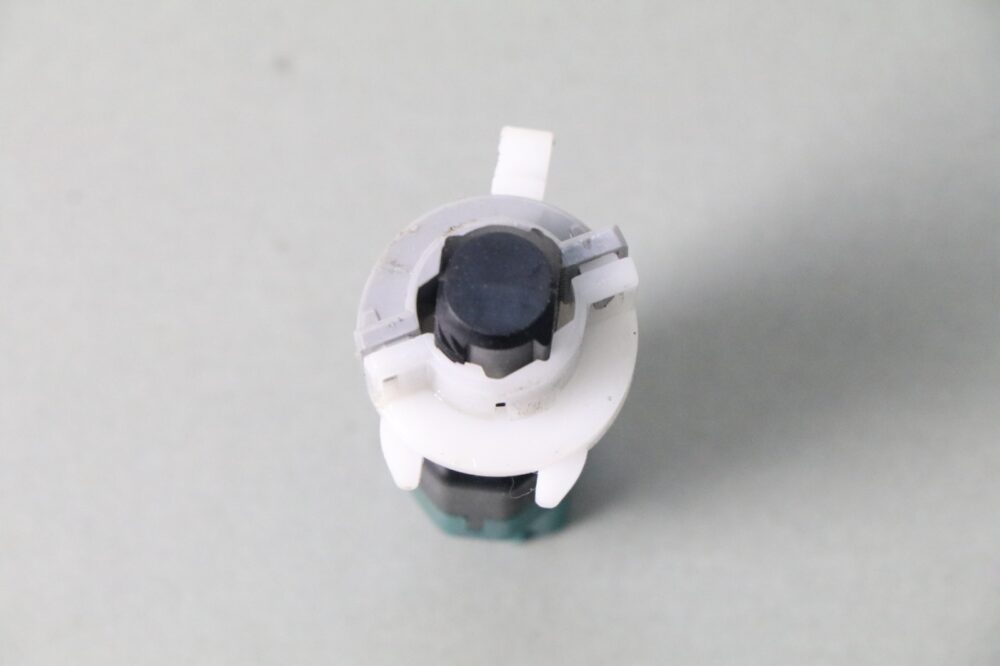 57-133.jpg Hyundai Tucson Kia Sportage Brake Pedal Stop Light Switch Sensor OEM 93813-g8100