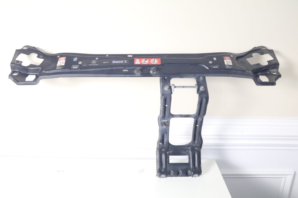 Mercedes W209 Clk320 Clk350 Clk550 Upper Radiator Support Tie Bar 2096201472 OEM