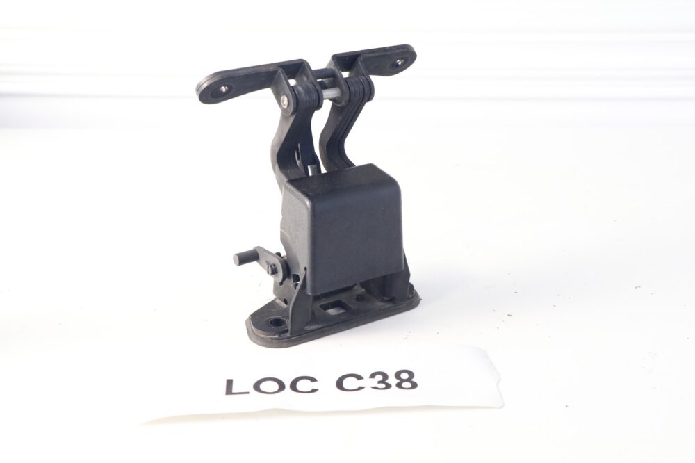 57-43.jpg 2003-2009 Mercedes W209 Clk Convertible Roof Folding Hinge Latch A2097500121