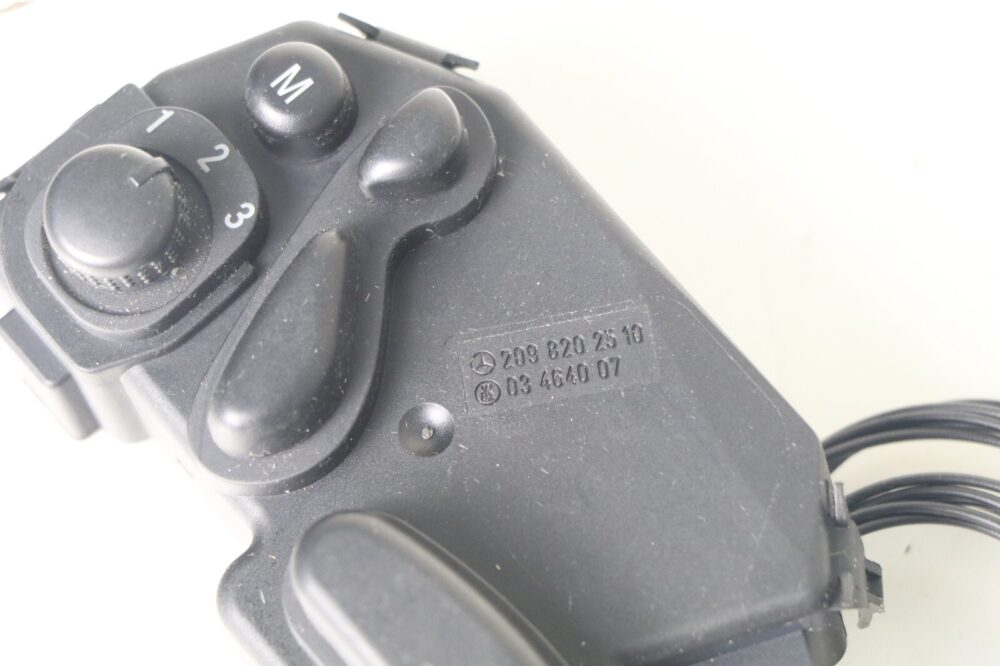 2003-2009 Mercedes W209 Clk Left Driver Power Seat Memory Switch 2098202510