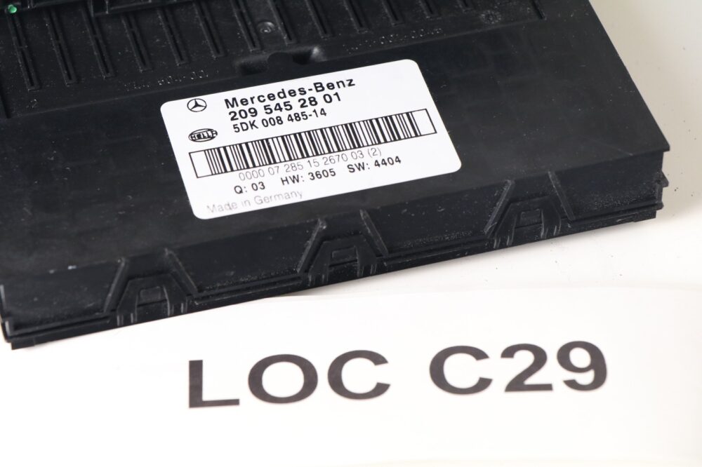 06-09 W209 Mercedes Clk350 Front Sam Fuse Relay Box Control Module A2095452801